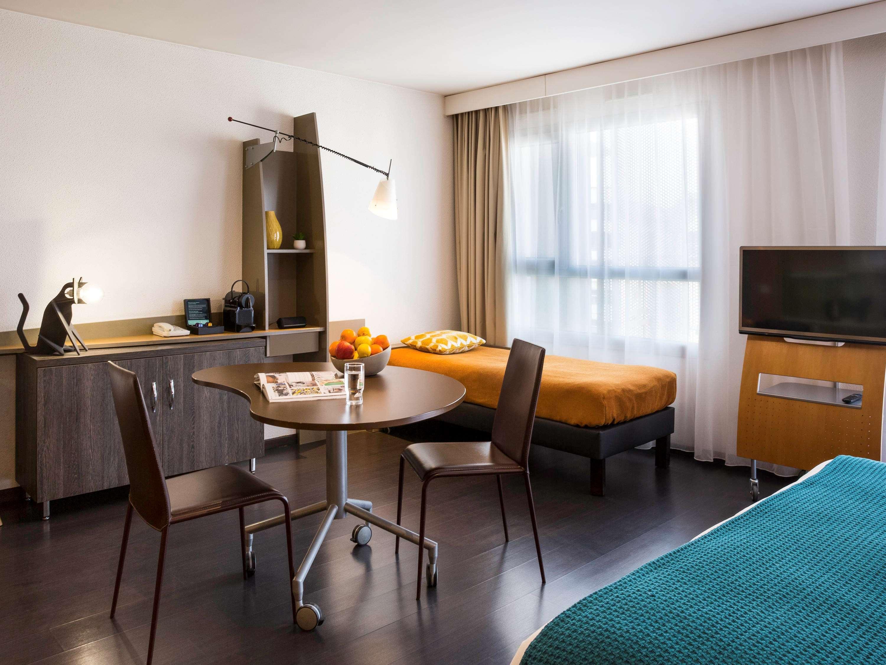 Aparthotel Adagio Annecy Centre Exterior photo