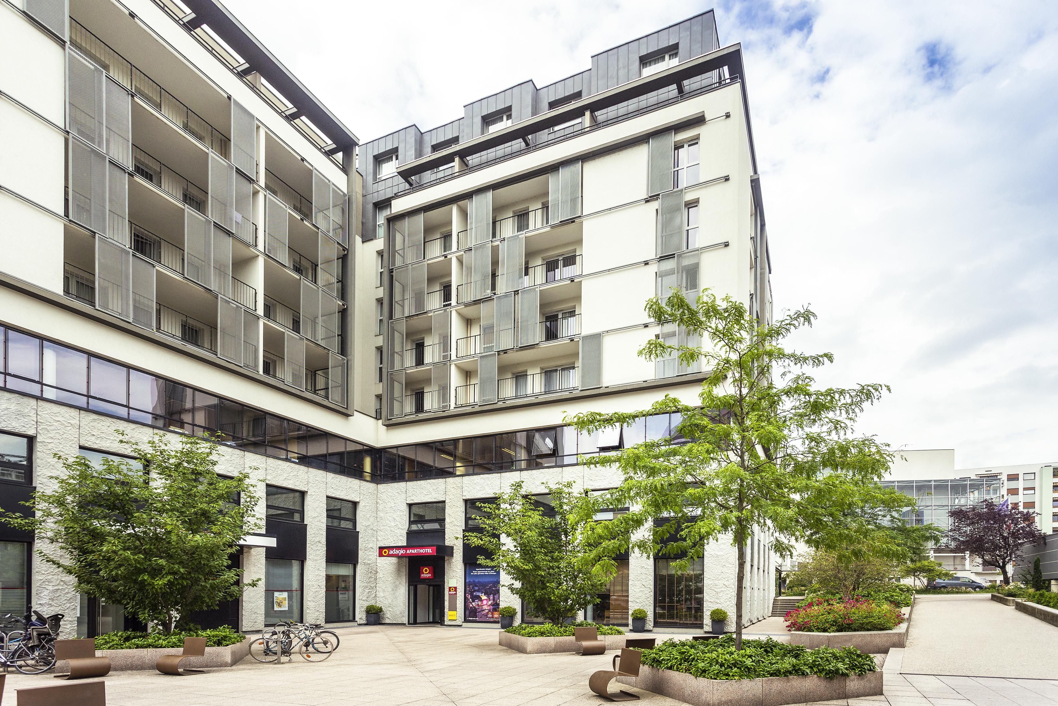 Aparthotel Adagio Annecy Centre Exterior photo